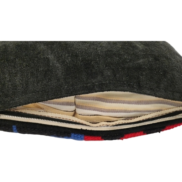 Scheepjeswol Holland Dutch Couple Cross Stitch Embroidery  Pillow 18” - Picture 5 of 6